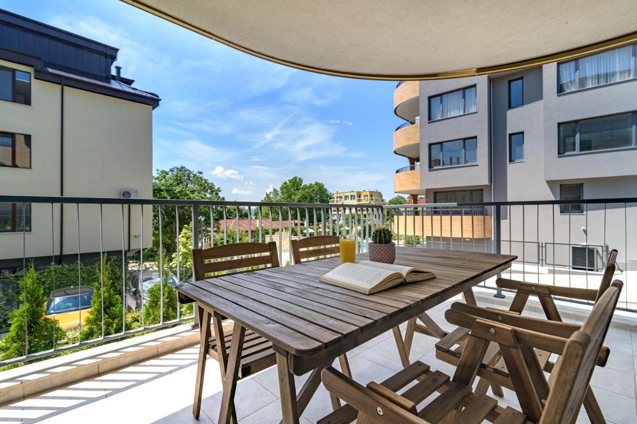 Freddo Apartment - Coral Residence Complex With Parking & Pool Warna Zewnętrze zdjęcie
